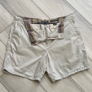 Womens Eddie Bauer Light Tan Shorts, Mercer fit, sz 18